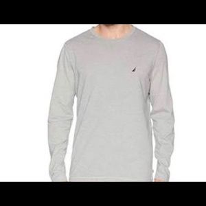 Men’s NAUTICA long sleeve crew. XXL